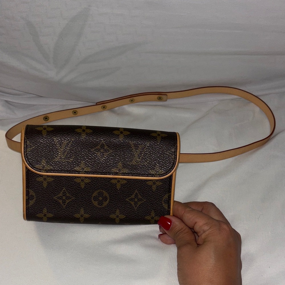 Louis Vuitton Monogram Canvas Waist Bag “Authentic”